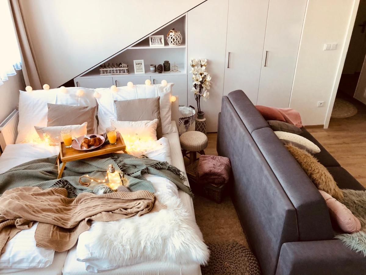 Rezidence Weisovka Apartment Ceske Budejovice Ngoại thất bức ảnh