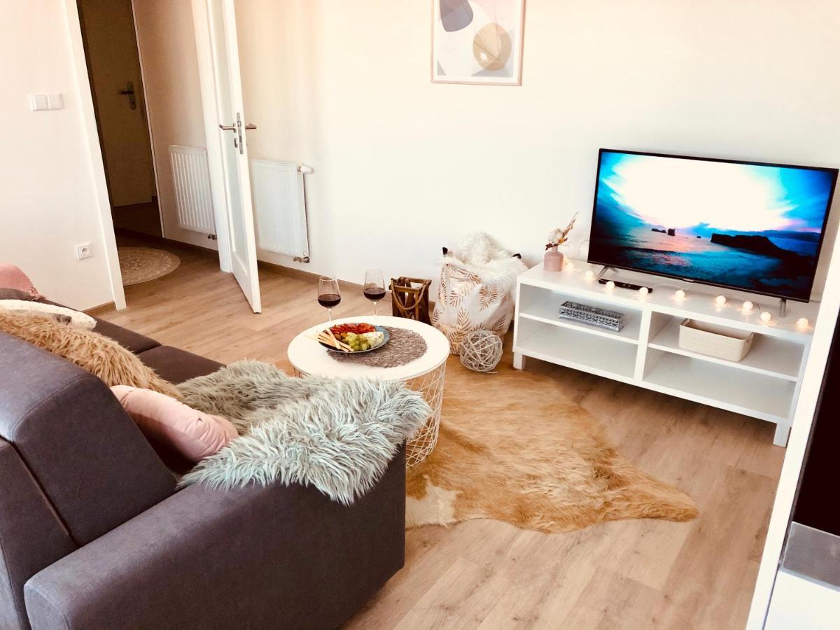 Rezidence Weisovka Apartment Ceske Budejovice Ngoại thất bức ảnh